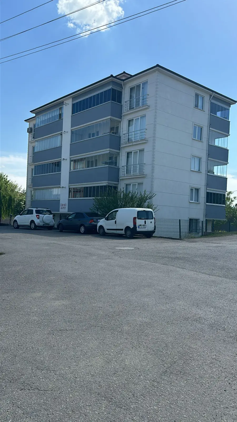 KARADAŞ İNCİ APARTMANI